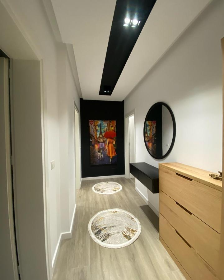 קורצ'ה Riar Apartaments מראה חיצוני תמונה